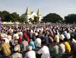 Cerita Idul Fitri dari Sikka, Kala Umat Shalat Id di Depan Gereja