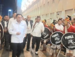 Putra TTS dan Manggarai Disambut Tarian Sumba di Tempat Debat Perdana Pilgub NTT