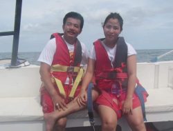 Kadispar Resmi Dicopot Usai Foto Mesra Bareng Bupati Nias Barat Nonaktif Viral