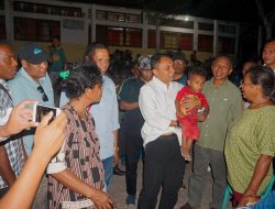 SPK Kunjungi Korban Erupsi Gunung Lewotobi, Warga: Terima Kasih Bapak!