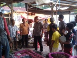 Cagub SPK Blusukan di Pasar Niki Niki,Warga Sebut Anak Timor Harus Jadi Gubernur NTT