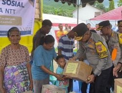 Kapolda NTT Kunjungi Posko Konga, Serahkan Bantuan Sosial untuk Korban Erupsi Gunung Lewotobi