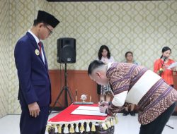 Penjabat Gubernur NTT Lantik Direksi Baru PT. KI Bolok dan PT. Flobamor