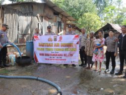 Peringati Hari Bhayangkara ke – 79 Polres TTS Baksos Air Bersih Di Mollo Selatan & Kota SoE