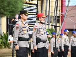 Biro SDM Polda NTT Serahkan 118 Siswa Bintara Pria ke SPN untuk Mulai Pendidikan