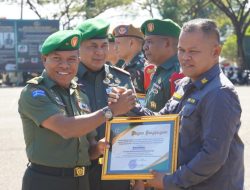 Brigjen TNI Xavier dan Kolonel Hendro Serahkan Piagam Penghargaan Apresiasi