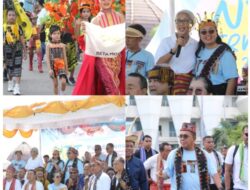 Parade Tenun “NTT Berwarna 2025” Meriahkan HUT ke-67 Provinsi NTT dan Hari Ibu Nasional