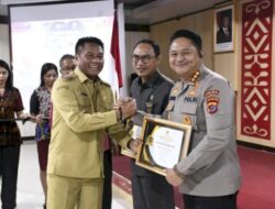 Luar Biasa ! Polda NTT Raih Predikat “Menuju Informatif” di Anugerah Keterbukaan Informasi Publik 2025