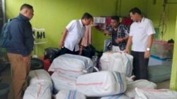 Polda NTT Bongkar Jaringan Penyelundupan Thrifting Ilegal, 157 Ballpress Diamankan