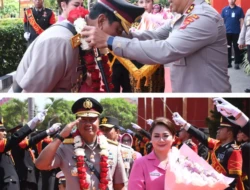 Haru dan Penuh Penghormatan, Kapolda NTT Pimpin Tradisi Pedang Pora Pelepasan Brigjen Pol Baskoro Tri Prabowo