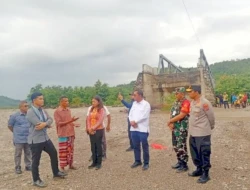 Kapolda NTT Bersama Wapres Gibran Tinjau Pembangunan Infrastruktur di Amfoang untuk Warga Perbatasan