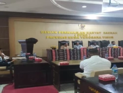 Kasus Kopdit Swasti Sari,Dihadapan Anggota DPRD Bildad Thonak Semprot Kadis Koperasi NTT, Jangan Bicara Hukum Kalau Tak Paham Aturannya
