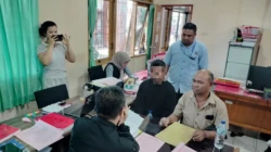 Selundupkan 157 Ballpress Pakaian Bekas Impor dari Timor Leste, Dua Pelaku Resmi Diserahkan ke Kejaksaan