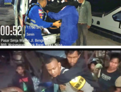 Speed Boat Polairud Polda NTT Bawa Dua Korban Gempa Palue untuk Perawatan di Maumere