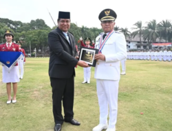 Dari Sebuah Mimpi ke Dua Penghargaan IPDN, Komitmen Yosef Lede Berdayakan Alumni Dipuji Rektor