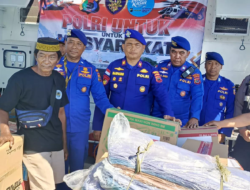Tim Ditpolairud Tembus Wilayah Terisolasi Salurkan Bantuan Gempa Lewat Laut ke Pasir Panjang